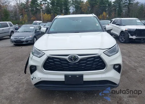 2021 Toyota Highlander Xle из США, поврежденный, VIN 5TDGZRBH7MS127438